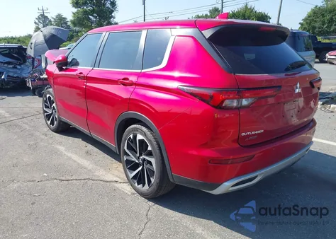 2024 Mitsubishi Outlander Se/Black Edition z USA, uszkodzony, nr VIN JA4J3VA89RZ017041